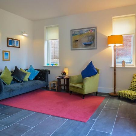 Robin'S Egg Apartment Aldeburgh Bagian luar foto