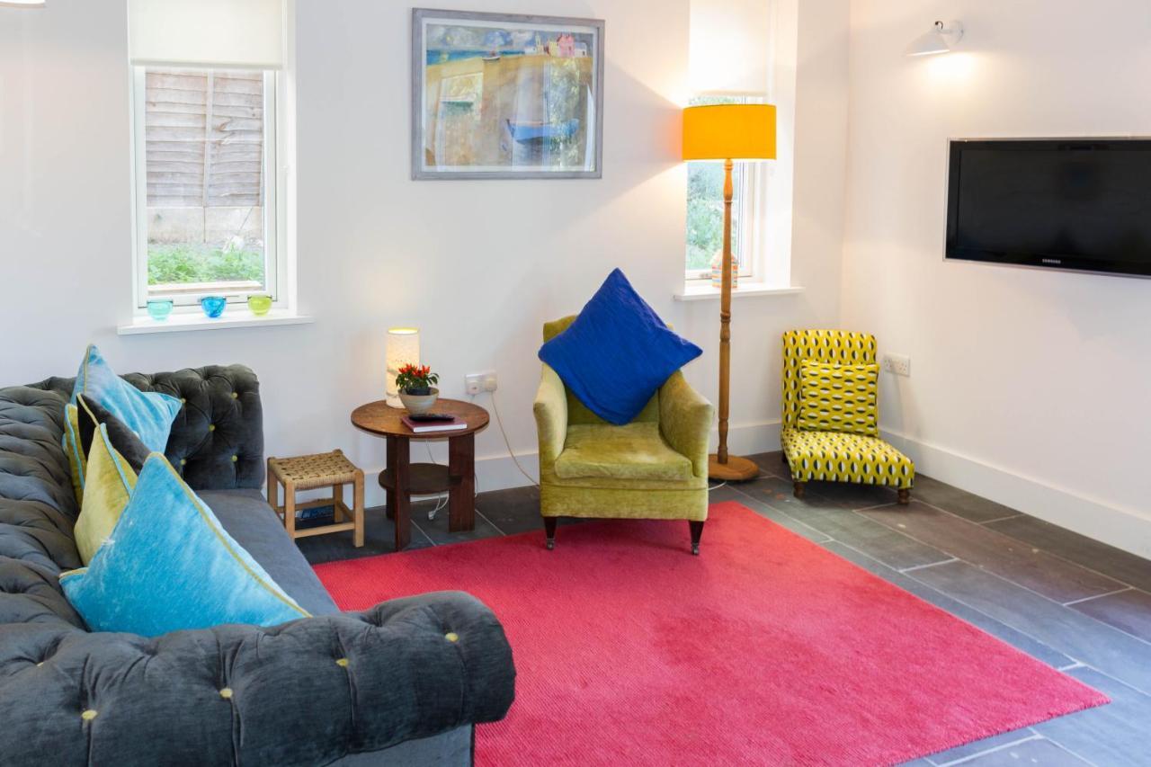 Robin'S Egg Apartment Aldeburgh Bagian luar foto